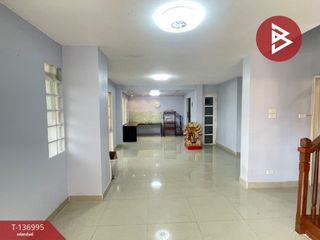 出售 5 卧室 联排别墅 在 Mueang Chon Buri, Chon Buri