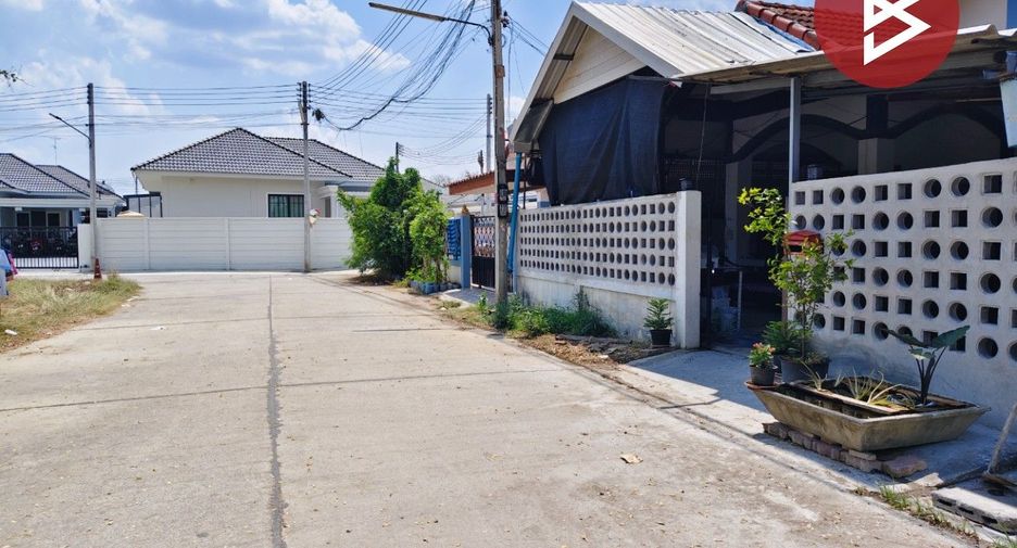 出售 3 卧室 独立屋 在 Ban Pong, Ratchaburi