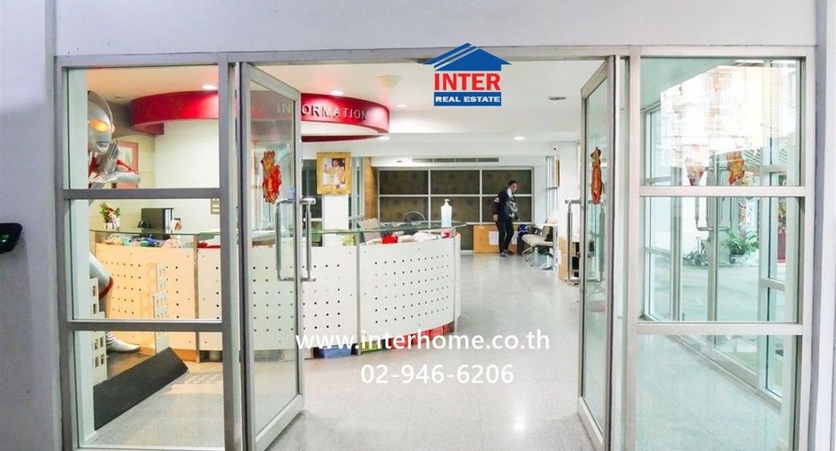 For sale retail Space in Bang Khun Thian, Bangkok
