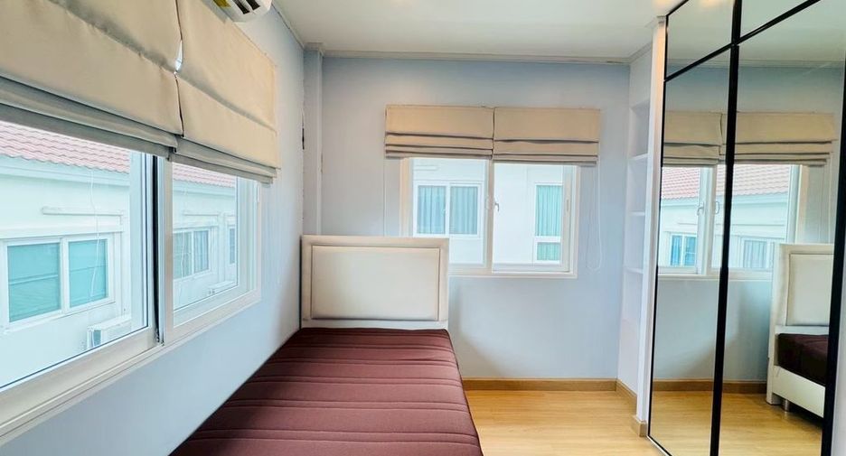 Haus zum Kauf mit 3 Zimmer in Bang Lamung, Chonburi