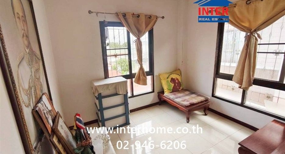 Casa en venta de 3 habitaciones en Nong Khaem, Bangkok