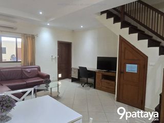 Reihenhaus zur Miete mit 4 Zimmer in Bang Lamung, Chonburi