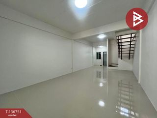 Casa adosada en venta de 2 habitaciones en Bang Sao Thong, Samut Prakan