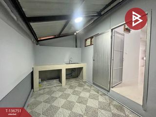 Casa adosada en venta de 2 habitaciones en Bang Sao Thong, Samut Prakan