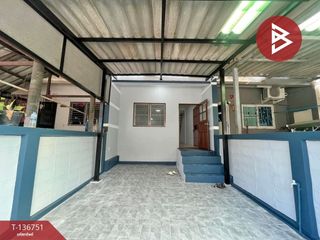 Casa adosada en venta de 2 habitaciones en Bang Sao Thong, Samut Prakan