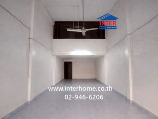 For sale 3 bedrooms retail Space in Bang Bon, Bangkok