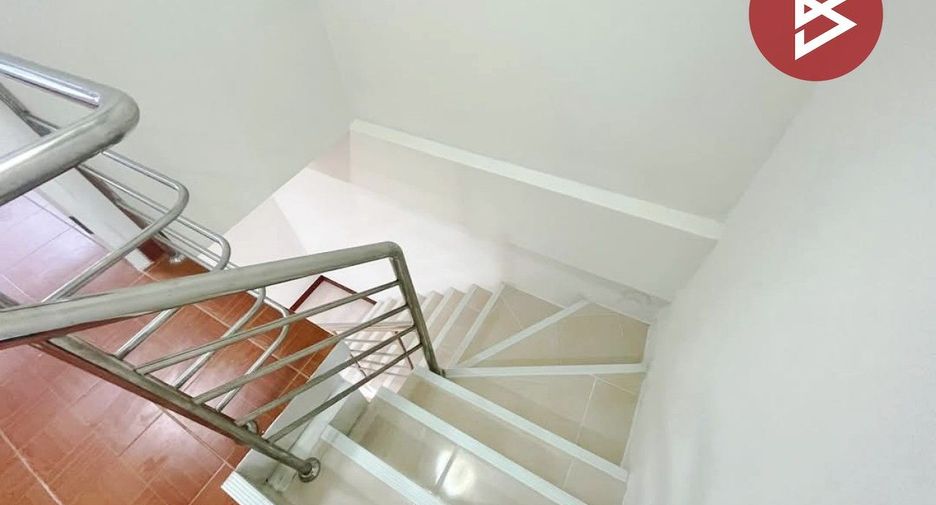 For sale 2 bedrooms townhouse in Bang Sao Thong, Samut Prakan