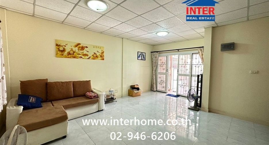 For sale 3 bedrooms townhouse in Bang Bo, Samut Prakan