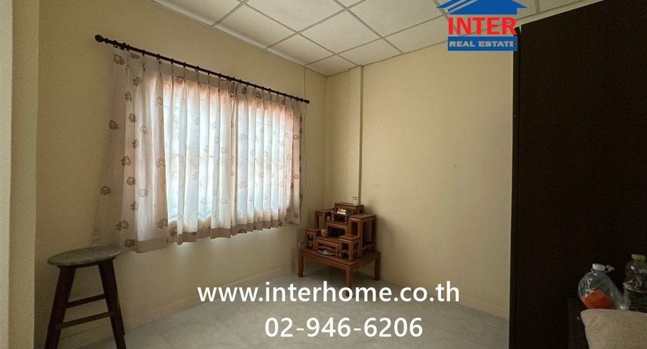 For sale 3 bedrooms townhouse in Bang Bo, Samut Prakan