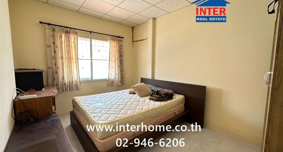 For sale 3 bedrooms townhouse in Bang Bo, Samut Prakan