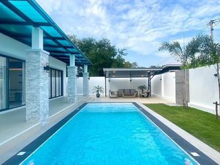 Villa en venta de 3 habitaciones en Bang Lamung, Chonburi