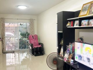 Продажа 3 спальни таунхаус в Phra Pradaeng, Самутпракан
