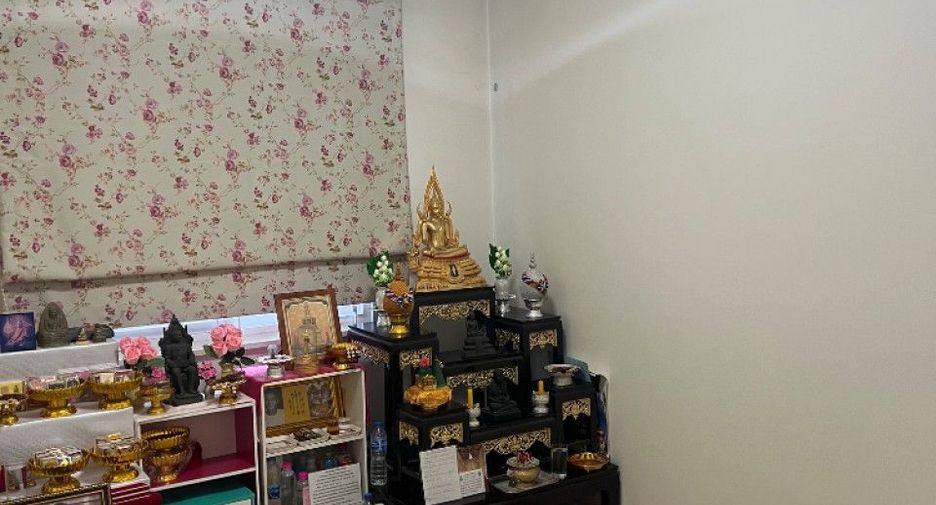 À vendre 3 chambres maison de ville à Phra Pradaeng, Samut Prakan