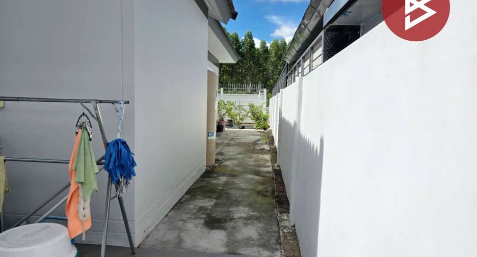 Haus zum Kauf mit 3 Zimmer in Si Racha, Chonburi