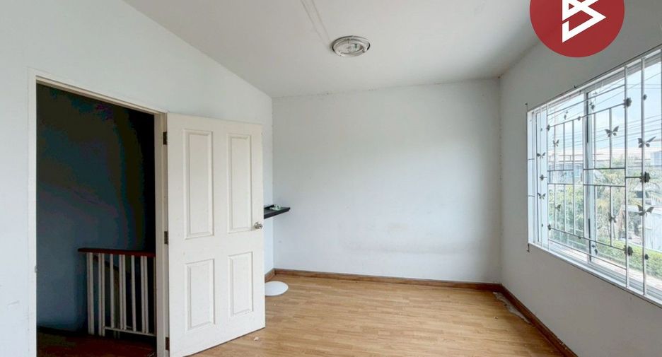 For sale 2 bedrooms townhouse in Lam Luk Ka, Pathum Thani