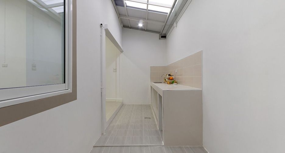 For sale 3 bedrooms townhouse in Bang Bua Thong, Nonthaburi