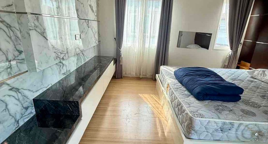 For rent 3 bedrooms house in Bang Lamung, Chonburi