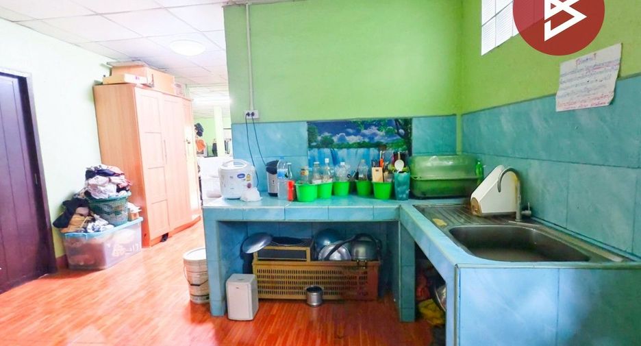 出售 2 卧室 独立屋 在 Sam Phran, Nakhon Pathom