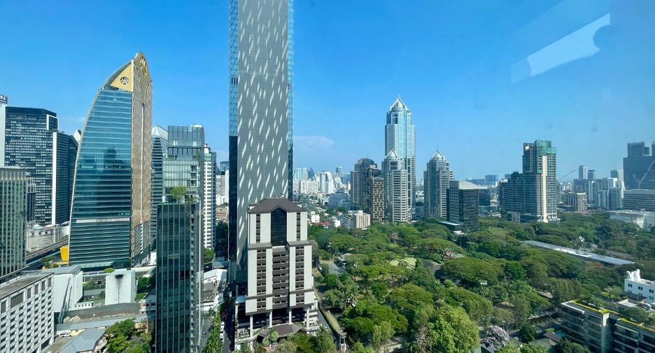For sale 2 bedrooms condo in Pathum Wan, Bangkok