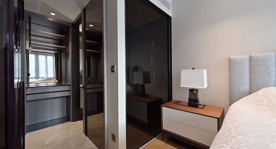 For rent and for sale 2 bedrooms condo in Watthana, Bangkok