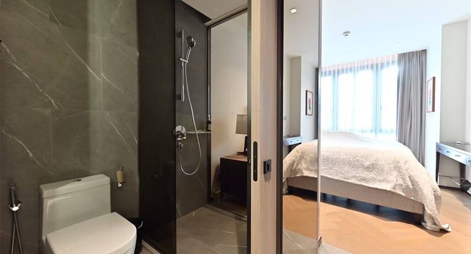 For rent and for sale 2 bedrooms condo in Watthana, Bangkok