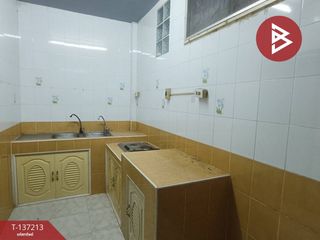 Casa adosada en venta de 2 habitaciones en Krathum Baen, Samut Sakhon