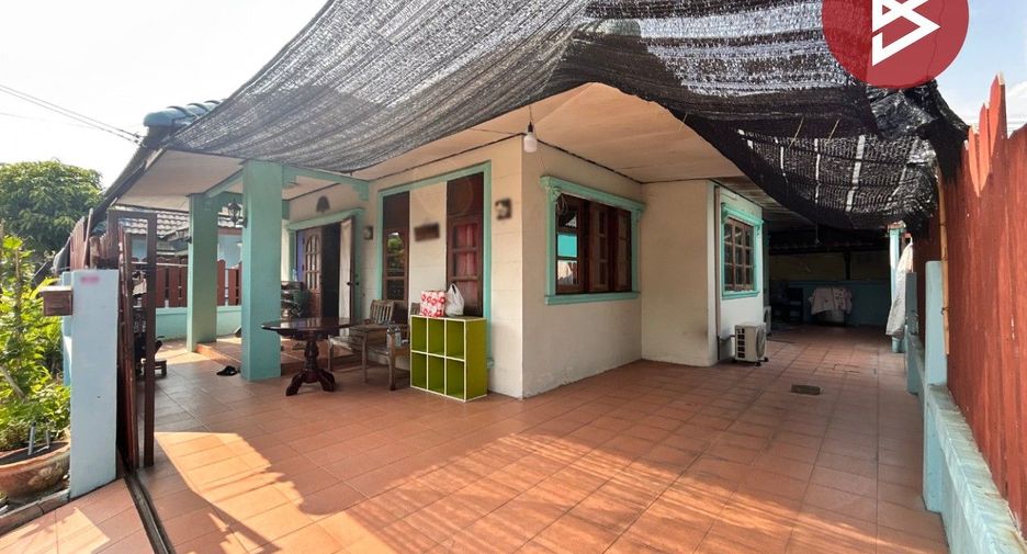 À vendre 2 chambres maison à Si Racha, Chonburi