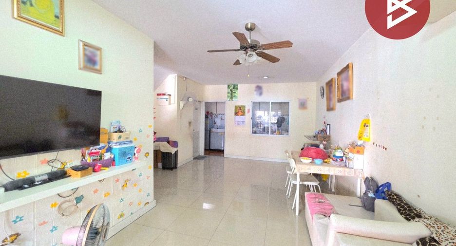 Casa adosada en venta de 3 habitaciones en Nong Khaem, Bangkok