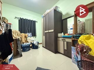 出售 2 卧室 联排别墅 在 Mueang Samut Sakhon, Samut Sakhon