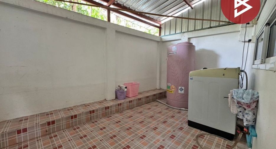 Reihenhaus zum Kauf mit 4 Zimmer in Phasi Charoen, Bangkok