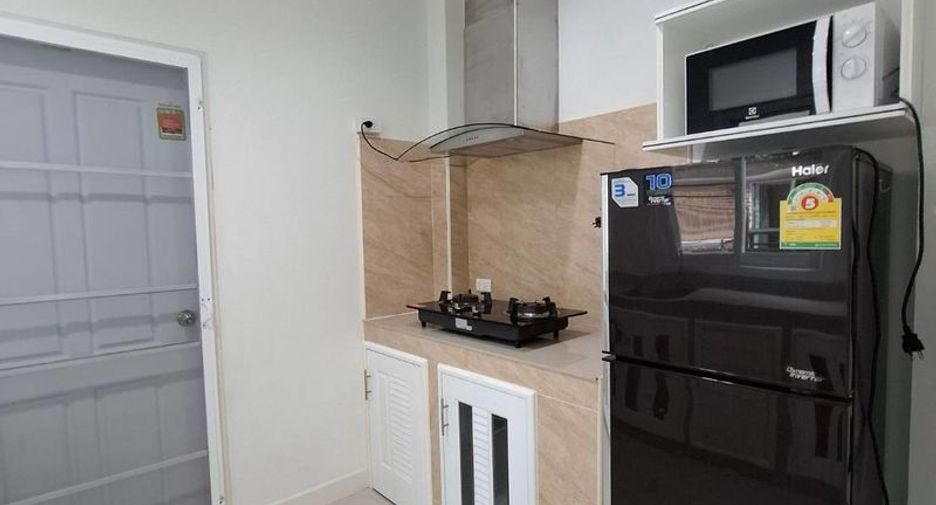 For rent 3 bedrooms house in Mueang Chiang Mai, Chiang Mai