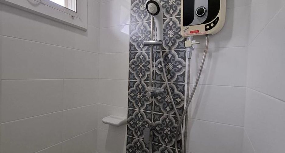 For rent 3 bedrooms house in Mueang Chiang Mai, Chiang Mai