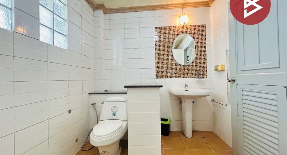 Casa en venta de 3 habitaciones en Thung Khru, Bangkok