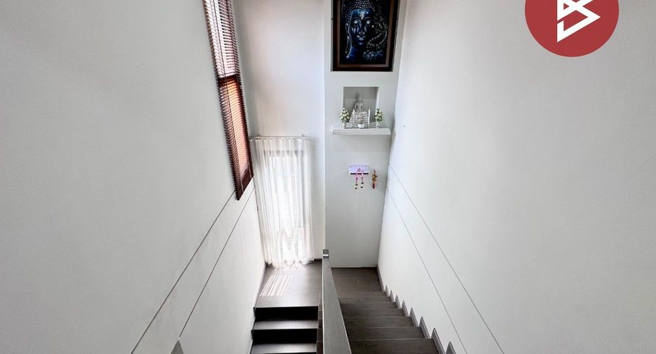 出售 4 卧室 独立屋 在 Mueang Chon Buri, Chon Buri