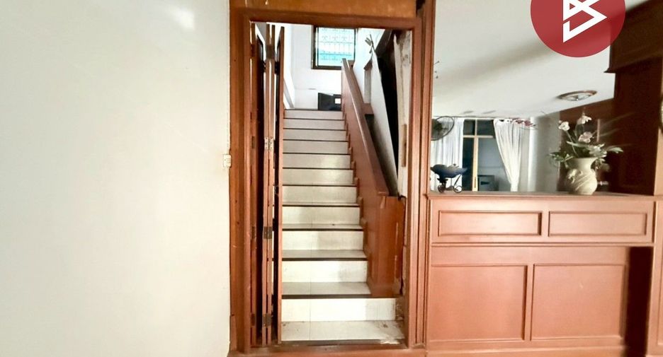 For sale 3 bedrooms house in Mueang Chanthaburi, Chanthaburi