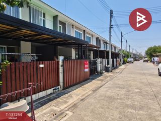 Reihenhaus zum Kauf mit 3 Zimmer in Krathum Baen, Samut Sakhon