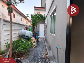 Reihenhaus zum Kauf mit 3 Zimmer in Krathum Baen, Samut Sakhon