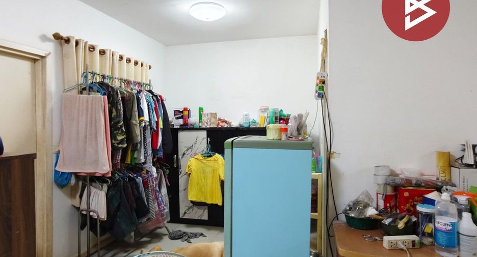 Продажа 3 спальни таунхаус в Krathum Baen, Самутсакхон