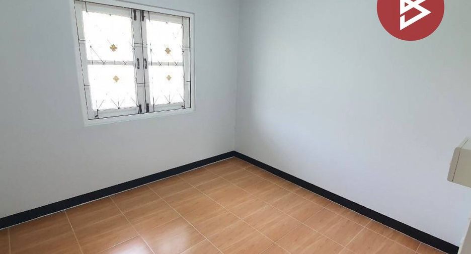 For sale 3 bedrooms townhouse in Mueang Samut Prakan, Samut Prakan
