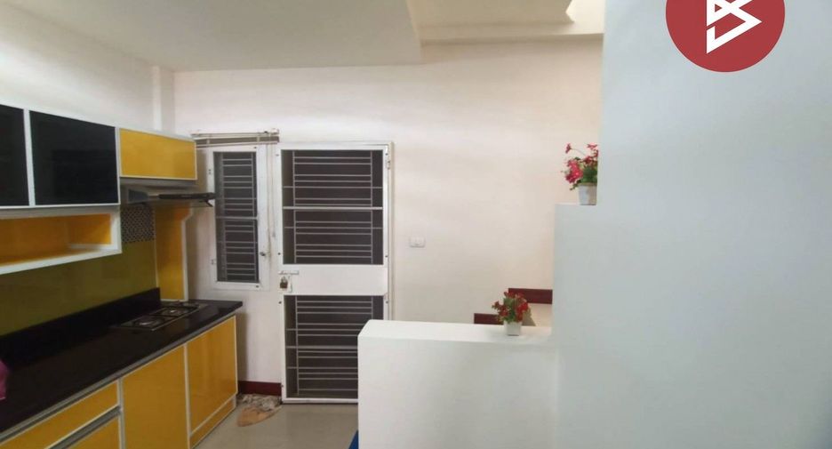 For sale 2 bedrooms townhouse in Bang Phli, Samut Prakan