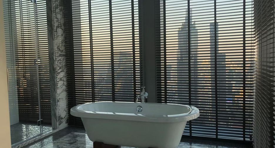 Wohnung zur Miete und zum Kauf mit 3 Zimmer in Sathon, Bangkok