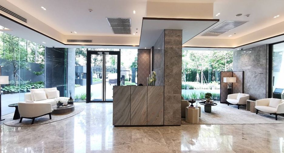 For sale 1 bed condo in Pathum Wan, Bangkok