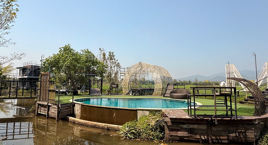 Local comercial en venta de 13 habitaciones en Mae Taeng, Chiang Mai