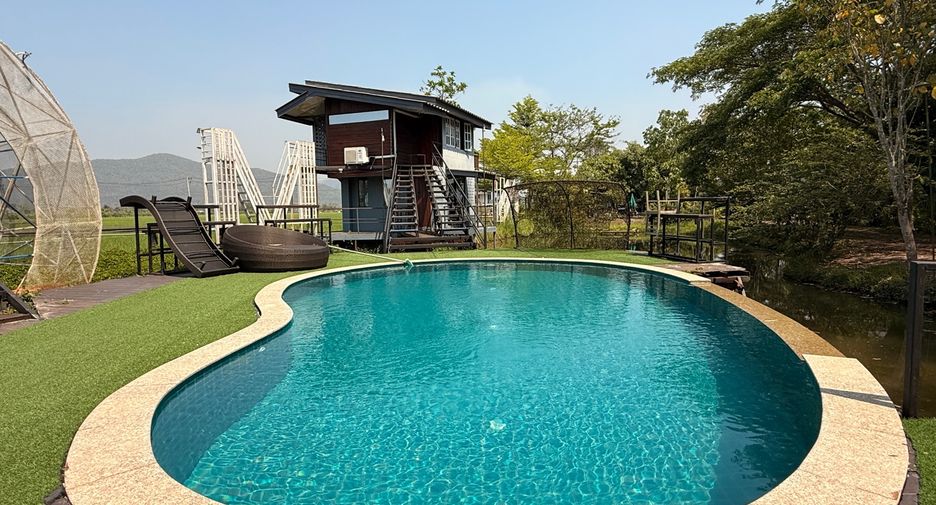 Local comercial en venta de 13 habitaciones en Mae Taeng, Chiang Mai