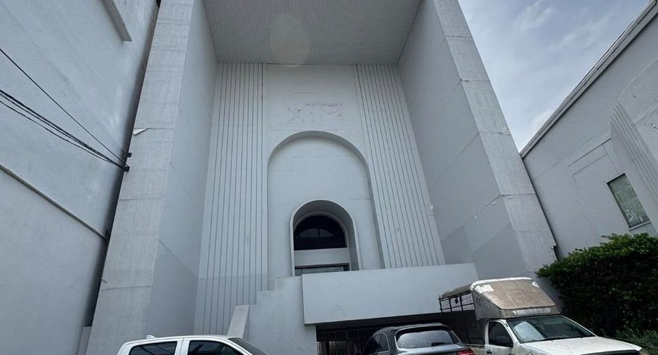 出租 办公室 在 Phra Samut Chedi, Samut Prakan