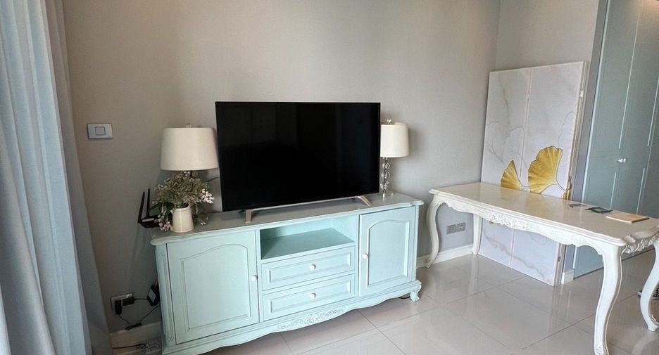 For rent 1 bed condo in Bang Lamung, Chonburi