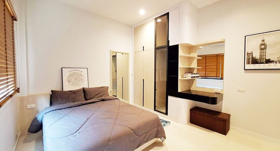 For rent and for sale 3 bedrooms villa in Bang Lamung, Chonburi