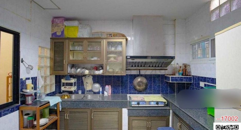 For rent 5 ベッドルーム townhouse in Suan Luang, Bangkok