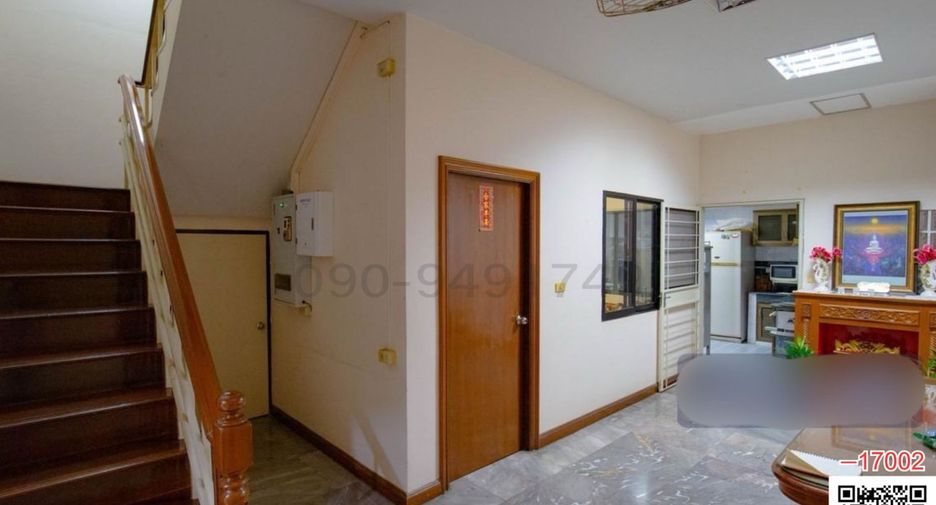 For rent 5 ベッドルーム townhouse in Suan Luang, Bangkok