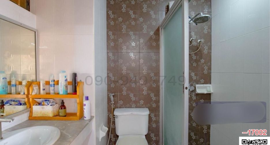 For rent 5 ベッドルーム townhouse in Suan Luang, Bangkok